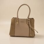 Safia - Image 2